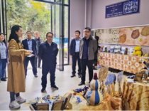 市教育局领导莅临艺术学院考察指导